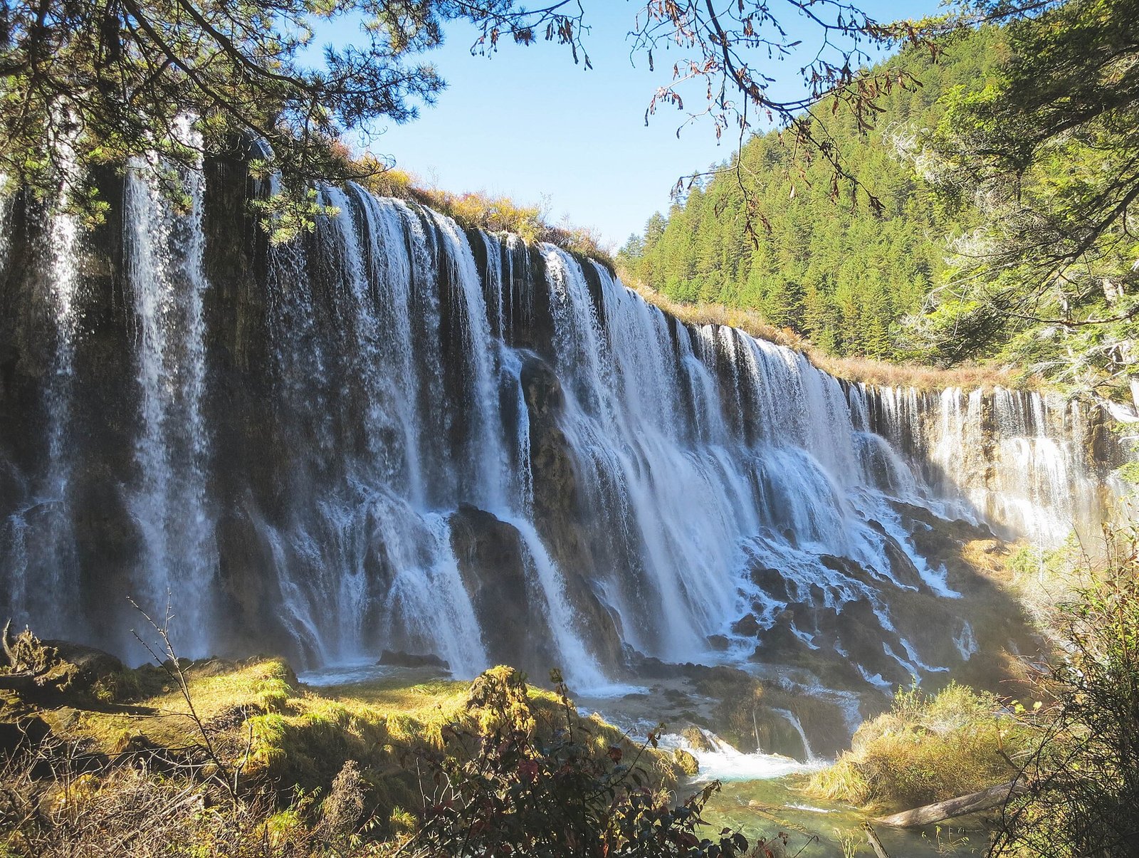 Nuorilang Waterfall