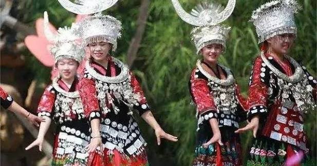 Miao ethnic minority clothing